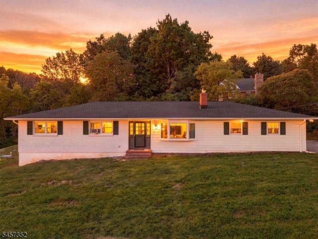 33 Cooke Rd
