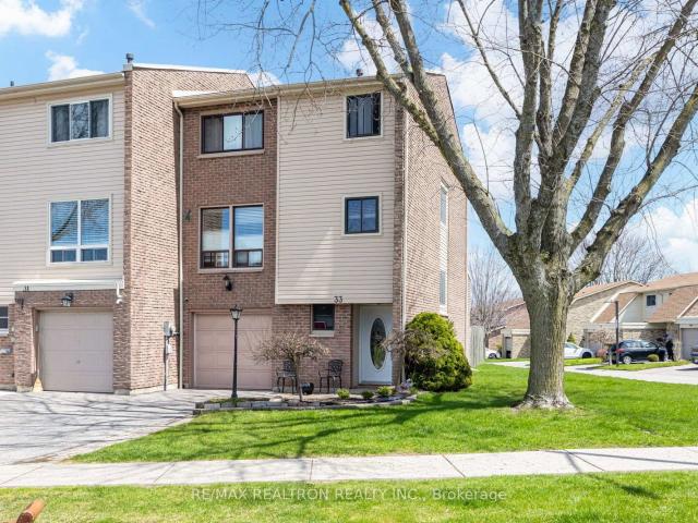 33 Clover Ridge Drive W, Ajax | Terminated, E13107 | Condos. Ca