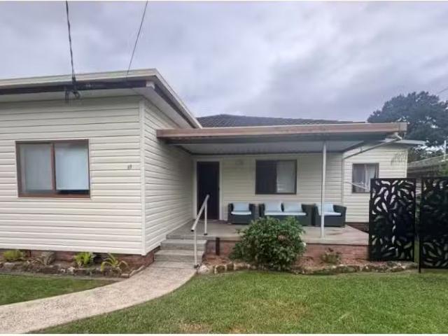 33 Dirrigeree Crescent, SAWTELL House for rent Listed by Scot.
