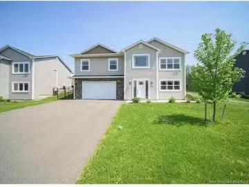 33 Doherty Dr, Oromocto, NB, E2V 0M7 house for sale Listing.