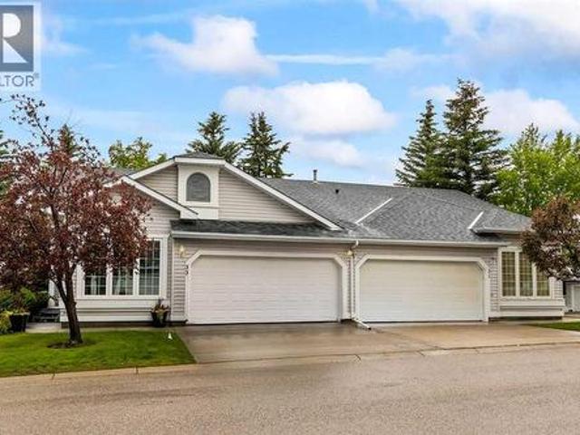 33 Douglasview Park Se, Calgary, AB, T2Z 2R9 house for sale | Listing ID A2326 | Royal LePage