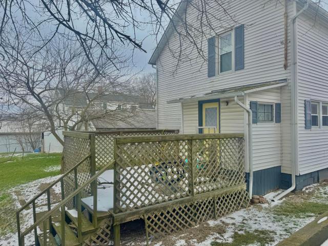 33 E Main Street