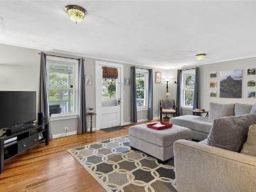 33 Etna Road