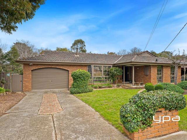 33 Gilchrist Cres, Sunbury