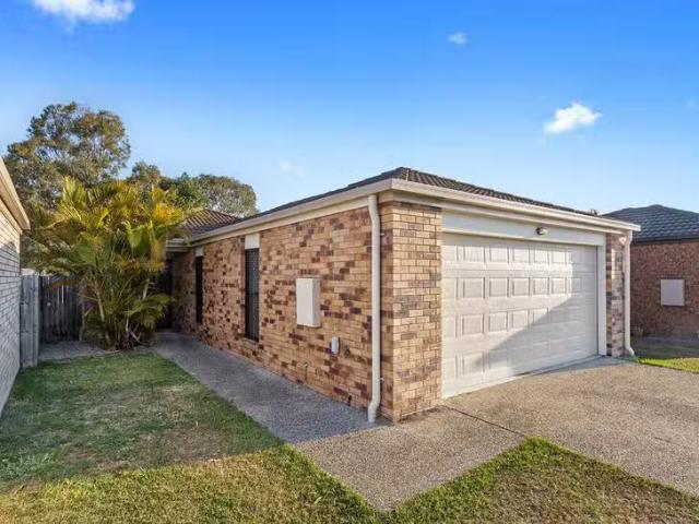 33 Greene Street, Rothwell, QLD 4022