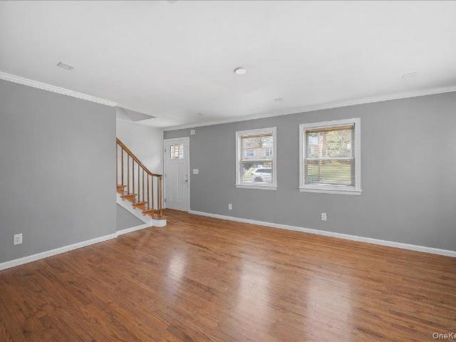 33 Greenwood Lane