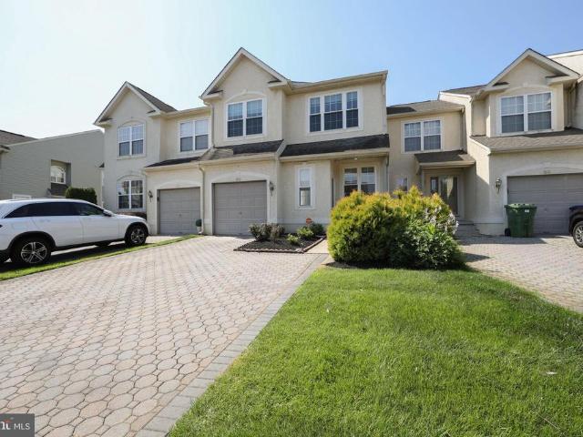 33 Heron Pointe Court