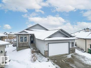 Fort Saskatchewan, Alberta - Patio, Garden