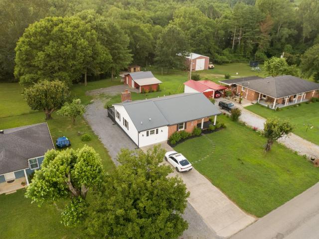 33 Horseshoe Bend Ln