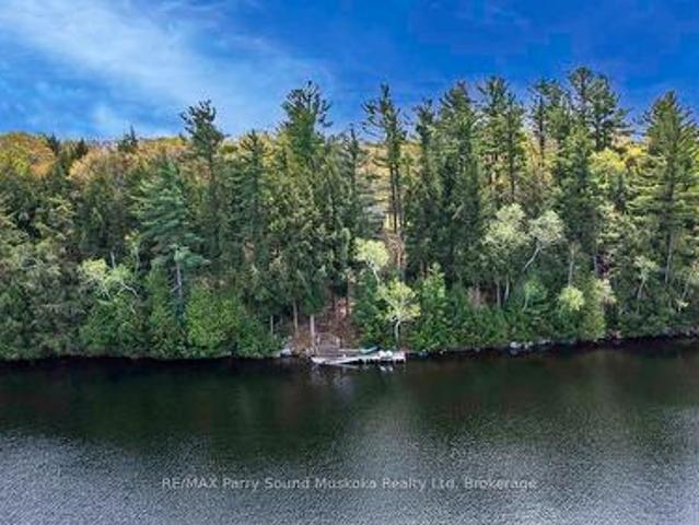 33 Houston Lane, Seguin, ON, P2A 0B2 house for sale | Listing ID X12928 | Royal LePage