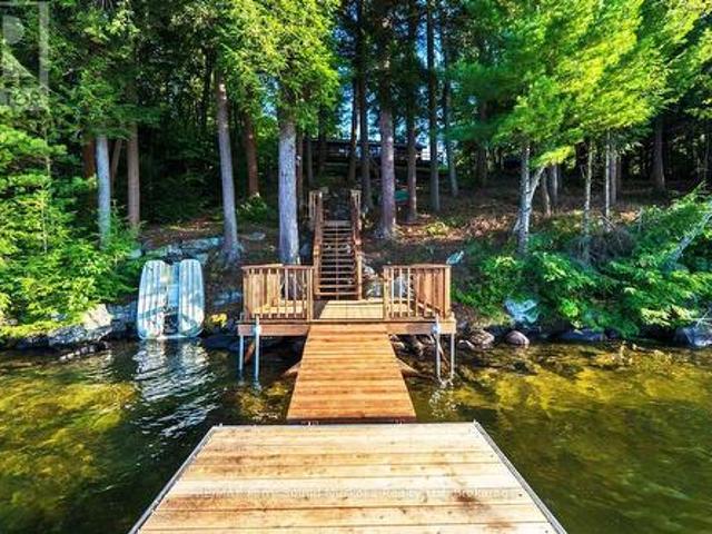33 Houston Lane, Seguin, ON, P2A 0B2 house for sale | Listing ID X13816 | Royal LePage