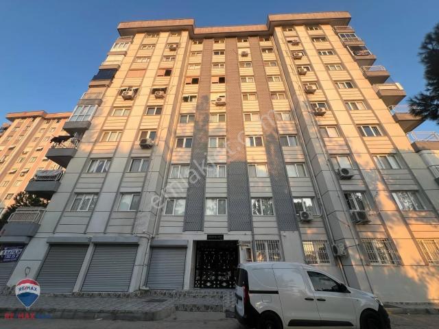 33 Çiğli Evka 5 Merkez'de Tadilatlı 3+1 Satılık Daire