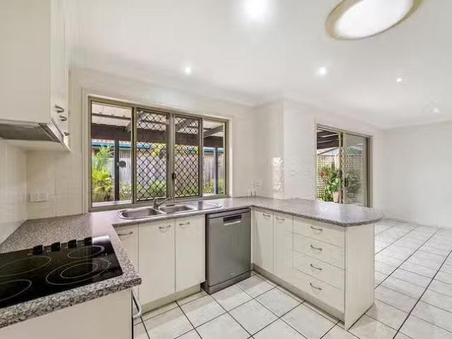 33 Jules Square, Currimundi, QLD 4551