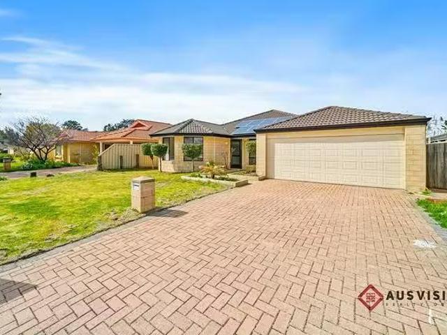 33 Kingia Way, Canning Vale, WA 6155