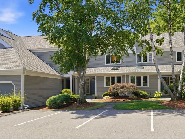 33 Larkspur Court # 123