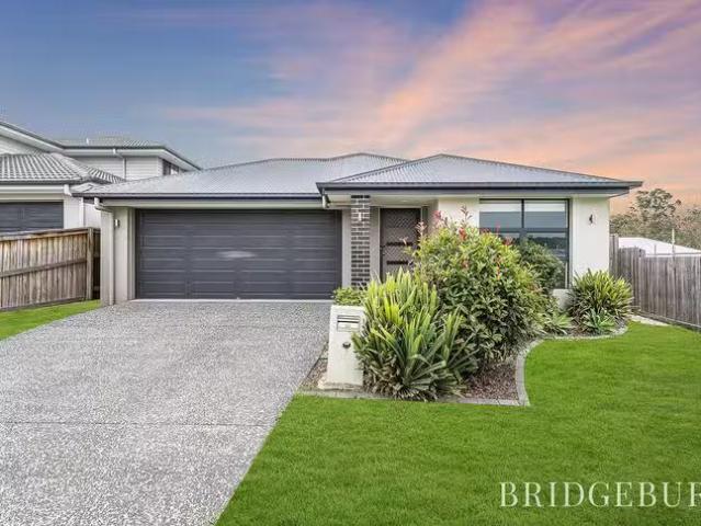 33 Mcmonagle Crescent, Bellbird Park, QLD 4300