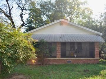 33 Mckinney Street
