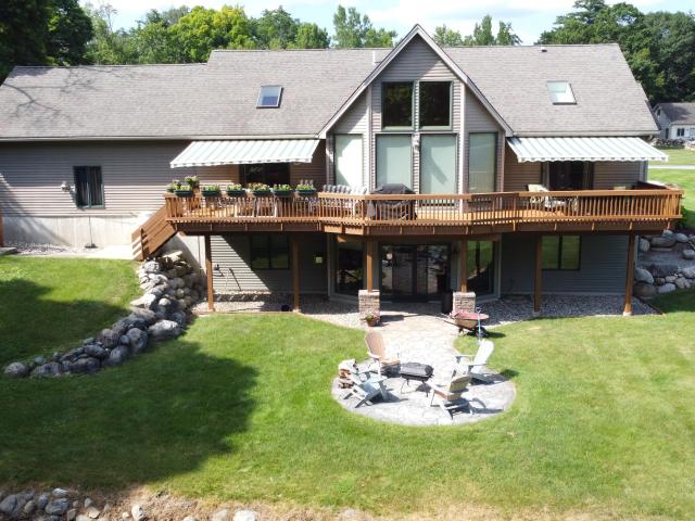 33 Maid Marion Way