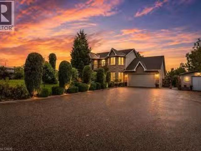 33 Maryvale Avenue, Dundas, ON, L9H 7P1 house for sale List.
