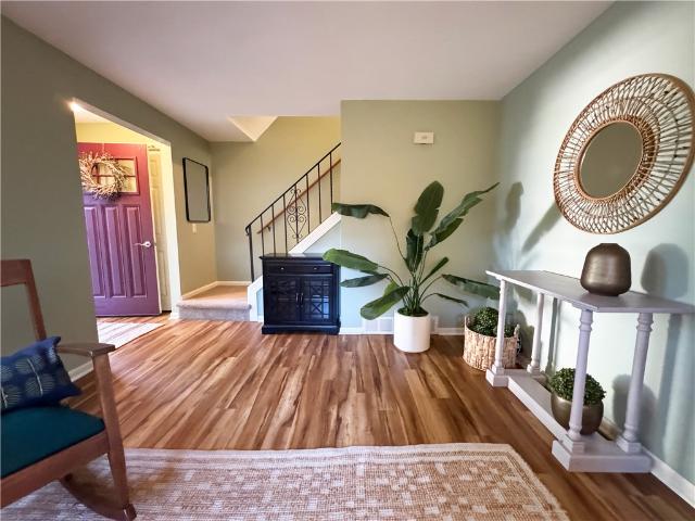 33 Meadow Drive