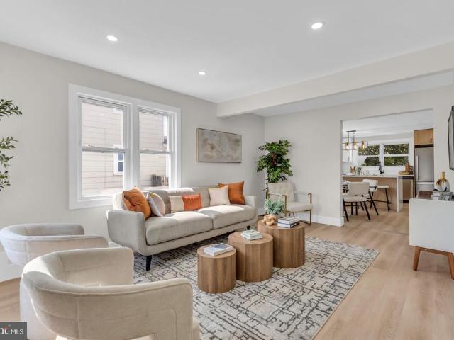 33 Morris Avenue