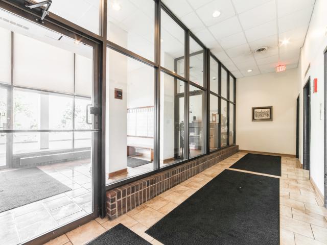 33 N Main Street # 9F
