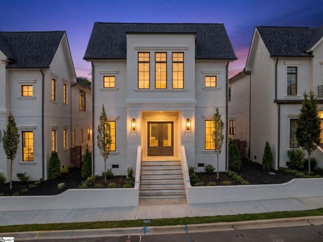 33 N Textile Avenue