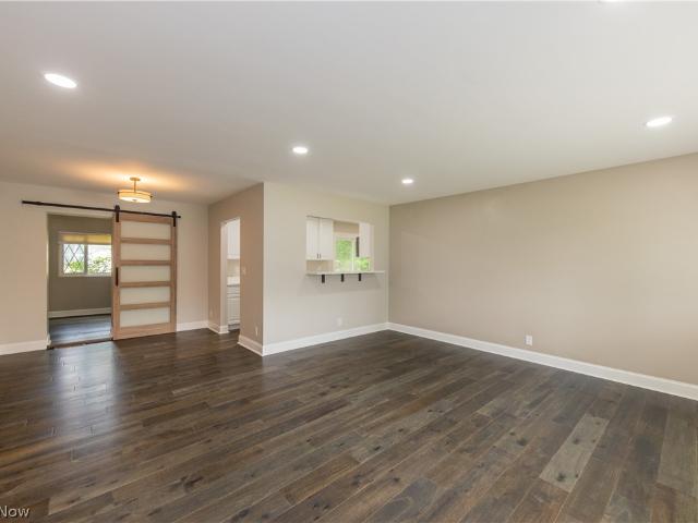 33 Oviatt Drive