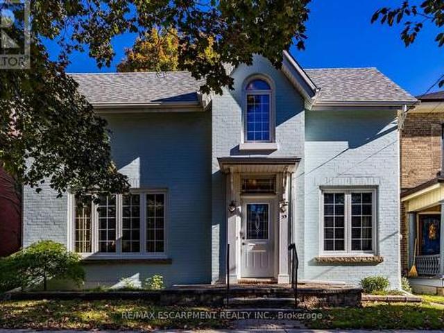 33 Palmerston Avenue, Brantford, ON, N3T 4L1 house for sale | Listing ID X14025 | Royal LePage