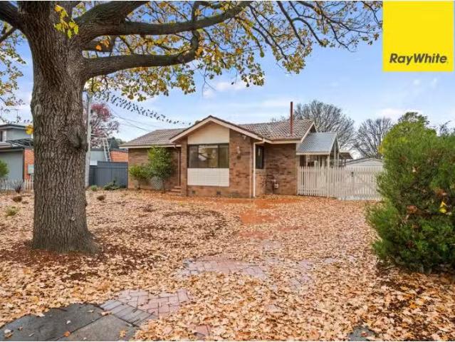 33 partinson Street, WATSON House for rent Listed by Octavia.