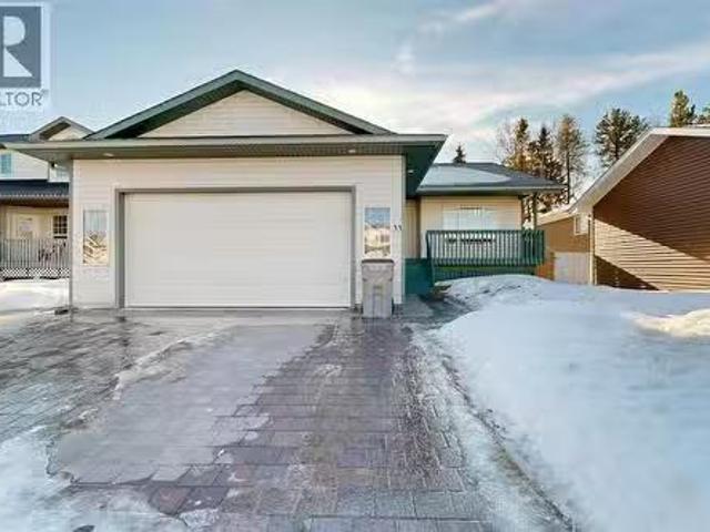 33 Park Circle, Whitecourt, AB, T7S 1V3 house for sale List.