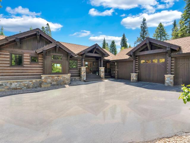 33 Pinnacle Court
