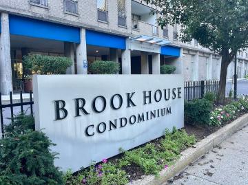 33 Pond Avenue Unit 502, Brookline, US, MA