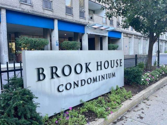 33 Pond Avenue Unit 502, Brookline, US, MA