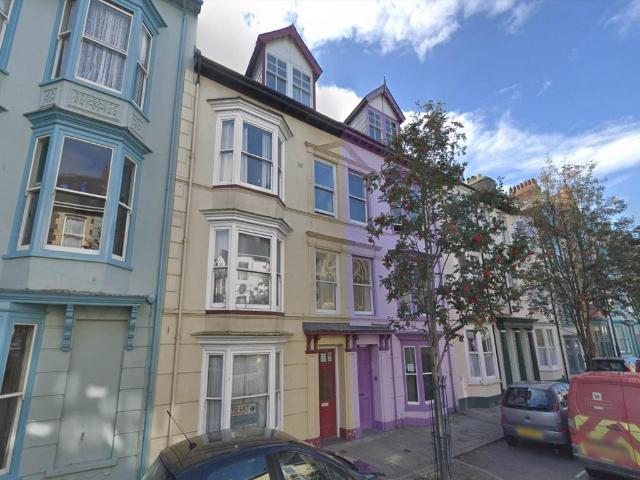 33 Portland Street, Aberystwyth, 1 bed in a house share to rent £433 pcm £100 pw