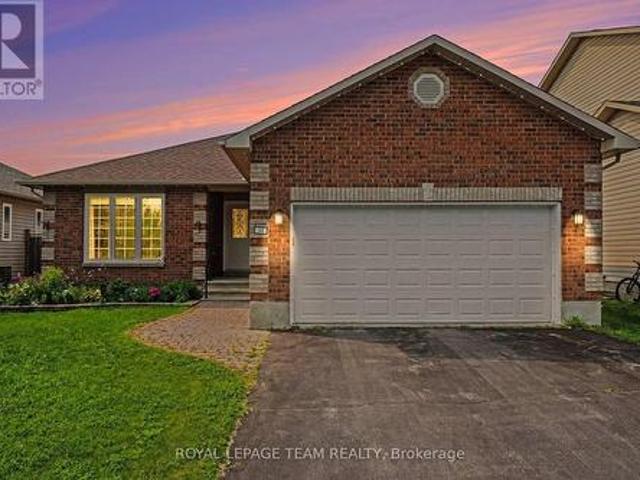33 Prime Place, Carleton Place, ON, K7C 4V6 house for sale | Listing ID X13571 | Royal LePage