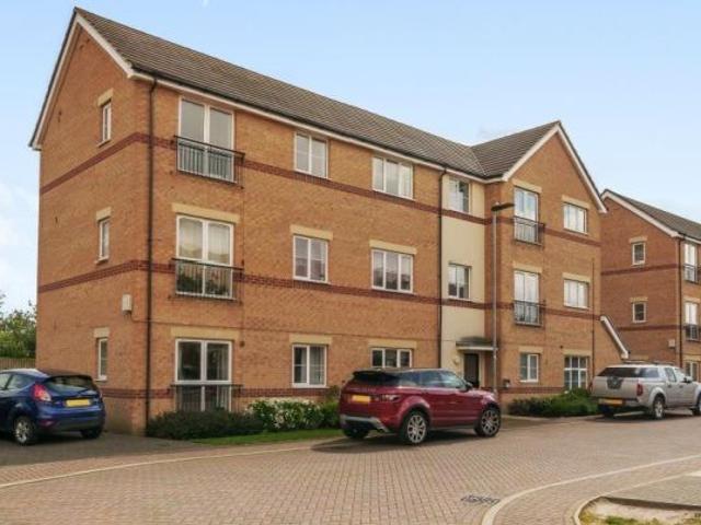 33 Rathbone Crescent, Peterborough PE3, 2 bed flat to rent, £995 pcm | PrimeLocation