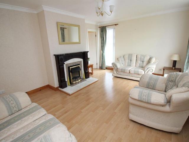33 Ravelston Avenue