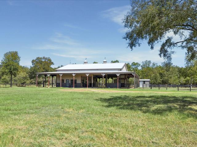 33 Riverwood Lane