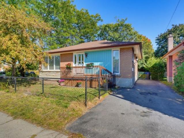 33 Rue Renaud, Gatineau. QC, J8T 3A2 house for sale | Listing ID 22443 | Royal LePage