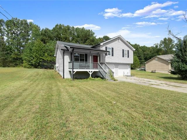 33 Saddle Lane NW