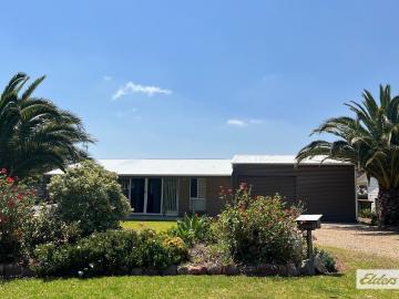 33 Seaview Avenue, Middleton SA 5213 House For Rent | Domain