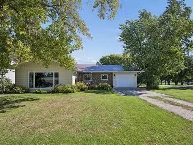 33 Second St, Emerson, MB, R0G 0L0 house for sale Listing I.
