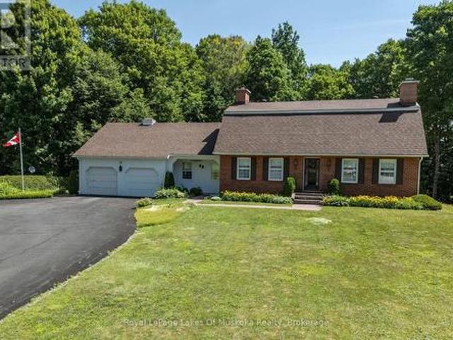 33 South Muskoka Drive, Bracebridge Macaulay, ON, P1L 1M4 house for sale | Listing ID X13605 | Royal LePage
