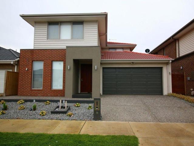 33 Square Large Family Home