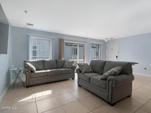 33 Sumner Avenue Unit 5B