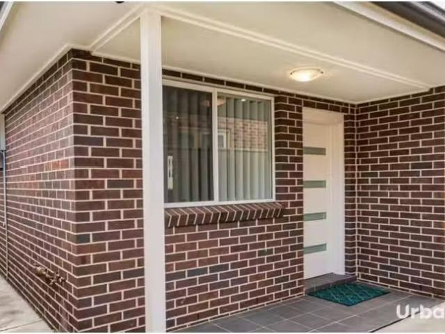 33A Goddard Crescent, Quakers Hill Apartment for rent Listed.