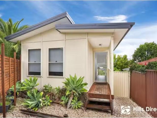 33A Sutherland Avenue, Kings Langley Apartment for rent Liste.