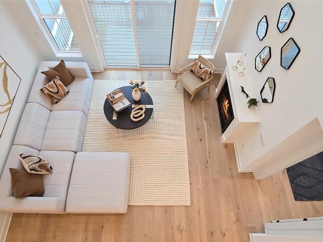 3004 Eastview Drive 105