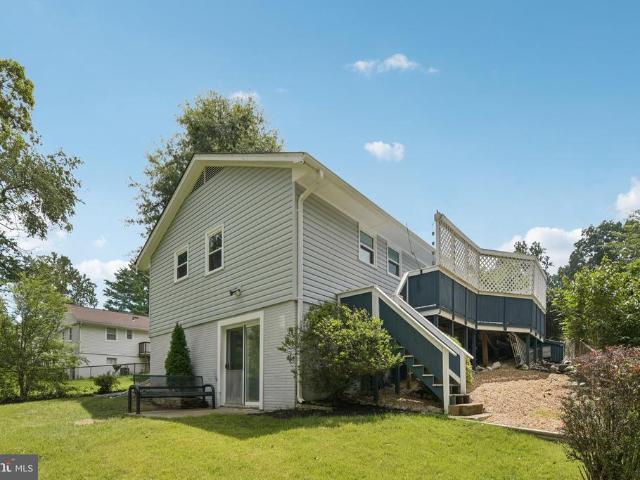 3004 Jamestown Court